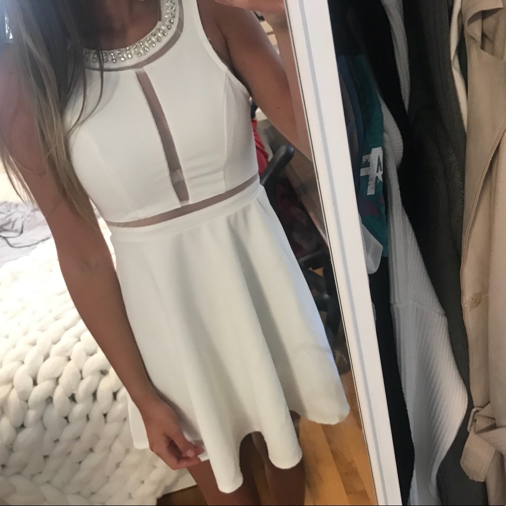 Monteau White Dress